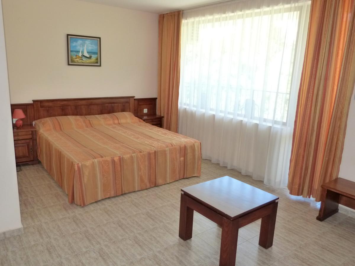 Hotel Beroe Sveti Vlas Εξωτερικό φωτογραφία