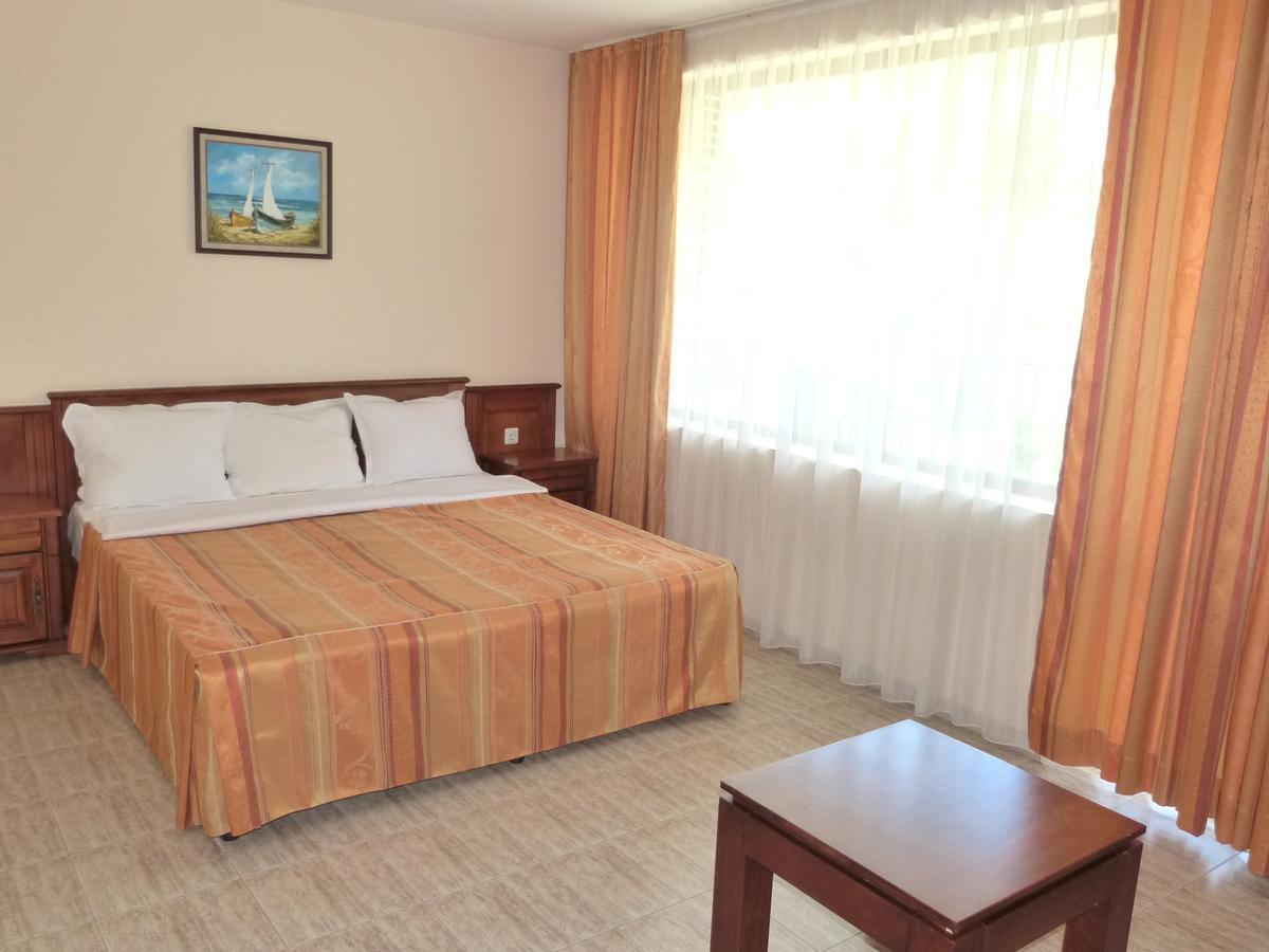 Hotel Beroe Sveti Vlas Εξωτερικό φωτογραφία